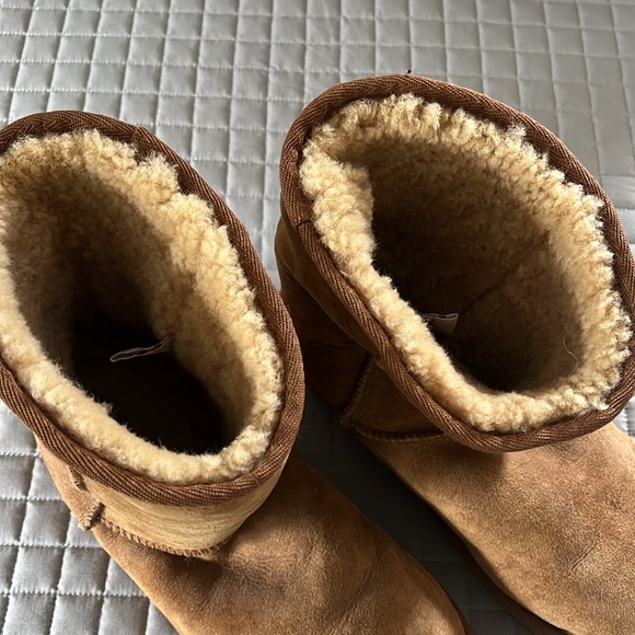 Bearpaw faux boots - Picture 2 of 6